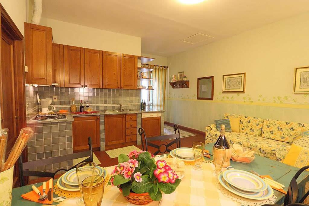 Casa Vacanze Casa Italia Лампорекио Екстериор снимка