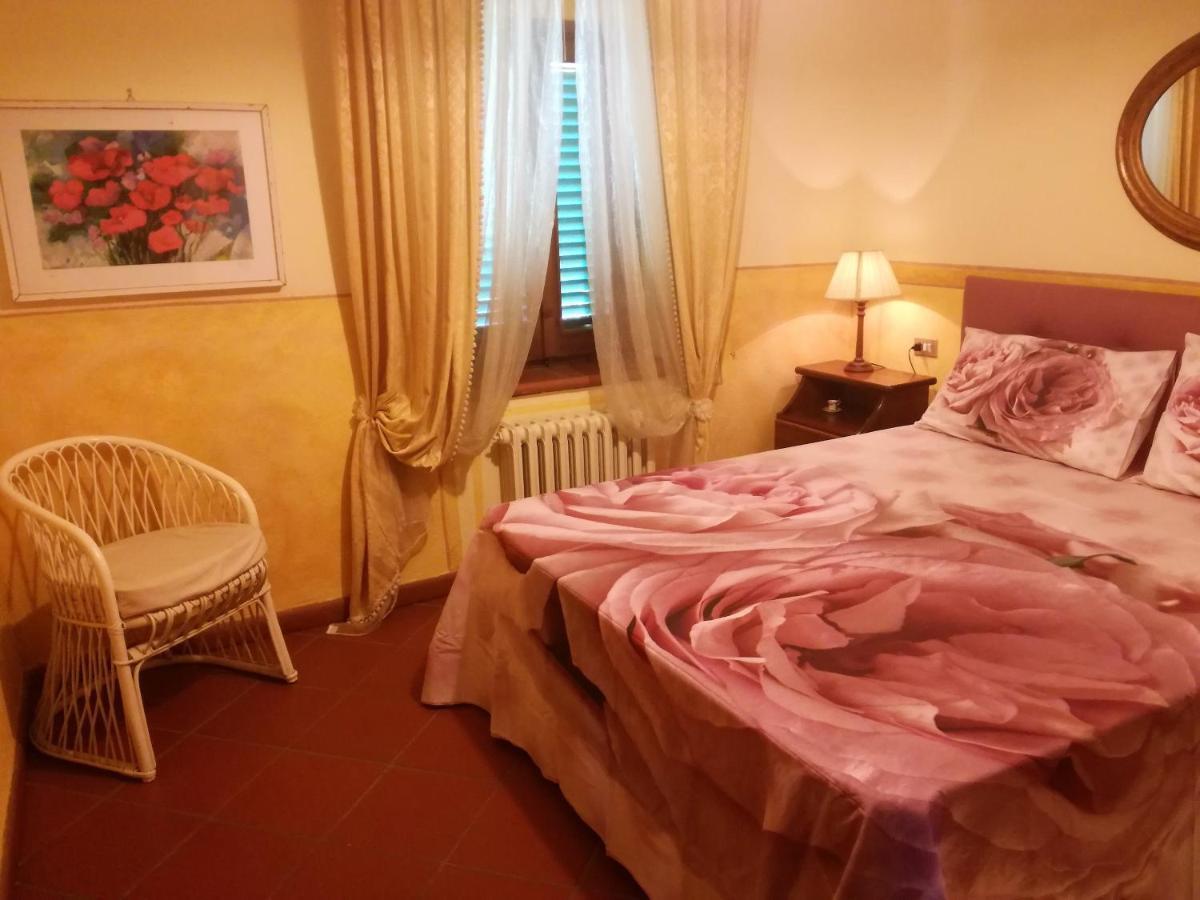 Casa Vacanze Casa Italia Лампорекио Стая снимка